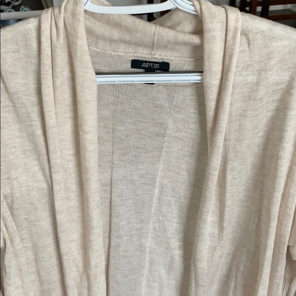 Perfect condition. Cardigan